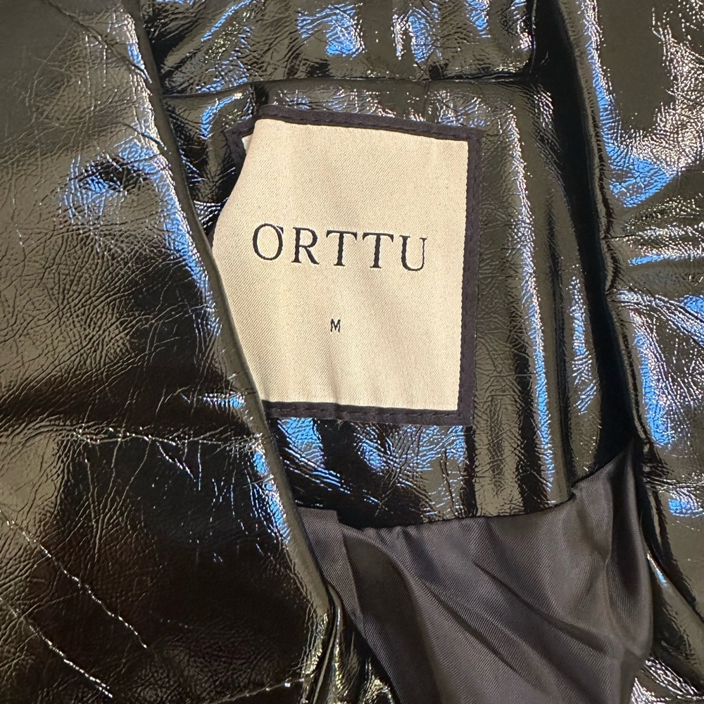 Orttu Men’s Black Gloss Patent Leather Trench Coat Couture Long Belted Jacket M‎ - Picture 4 of 7